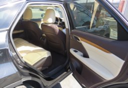 2017 Lexus RX - Image 23