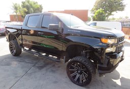 2020 Chevrolet Silverado 1500 - Image 2