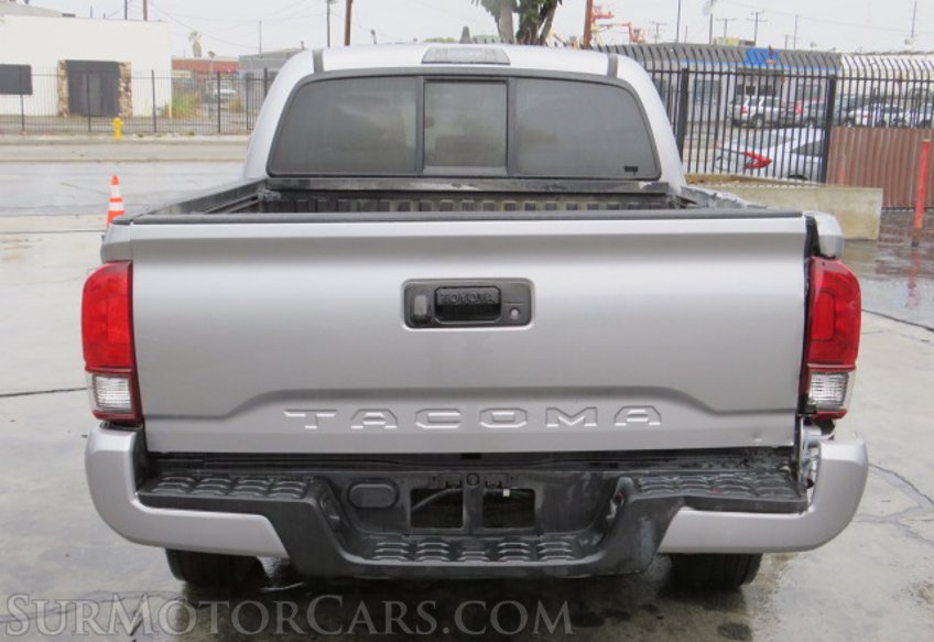 2021 Toyota Tacoma - Image 11