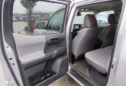 2021 Toyota Tacoma - Image 20