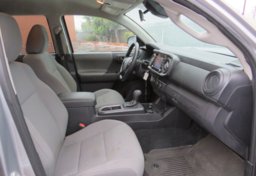 2021 Toyota Tacoma - Image 23