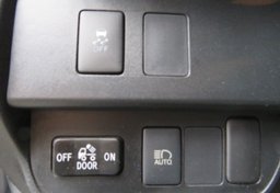 2021 Toyota Tacoma - Image 39