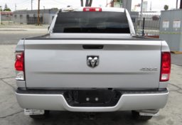 2018 Ram 1500 - Image 10
