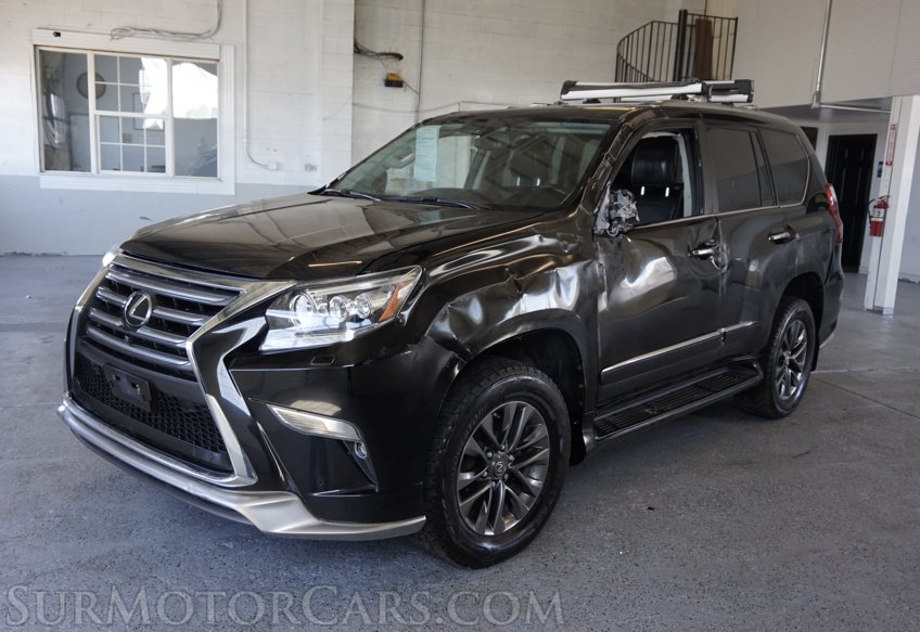 2017 Lexus GX 460 - Image 2