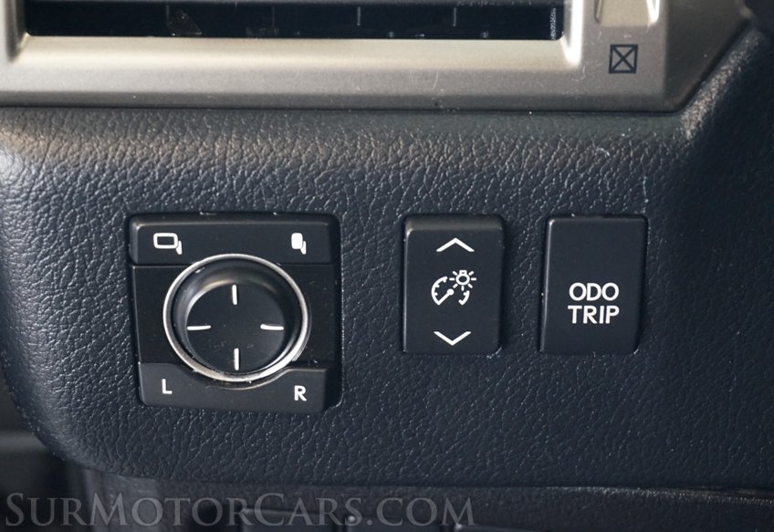 2017 Lexus GX 460 - Image 40