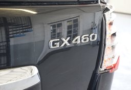 2017 Lexus GX 460 - Image 21