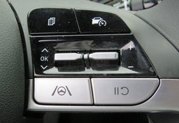 2022 Hyundai Santa Cruz - Image 24