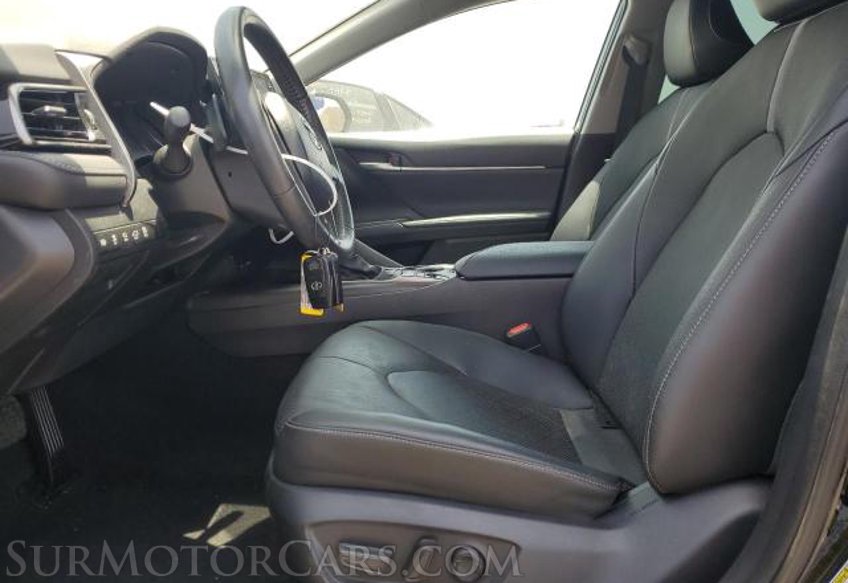 2022 Toyota Camry - Image 8