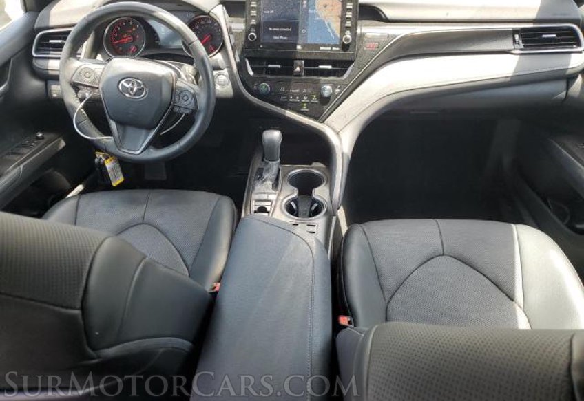 2022 Toyota Camry - Image 7