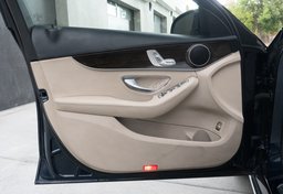 2017 Mercedes-Benz C-Class - Image 16