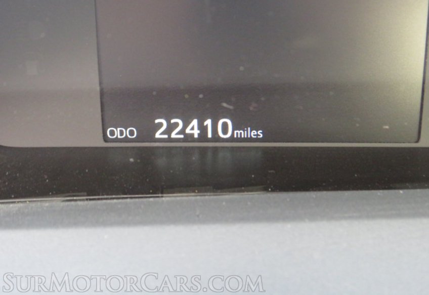 2022 Toyota Prius - Image 33