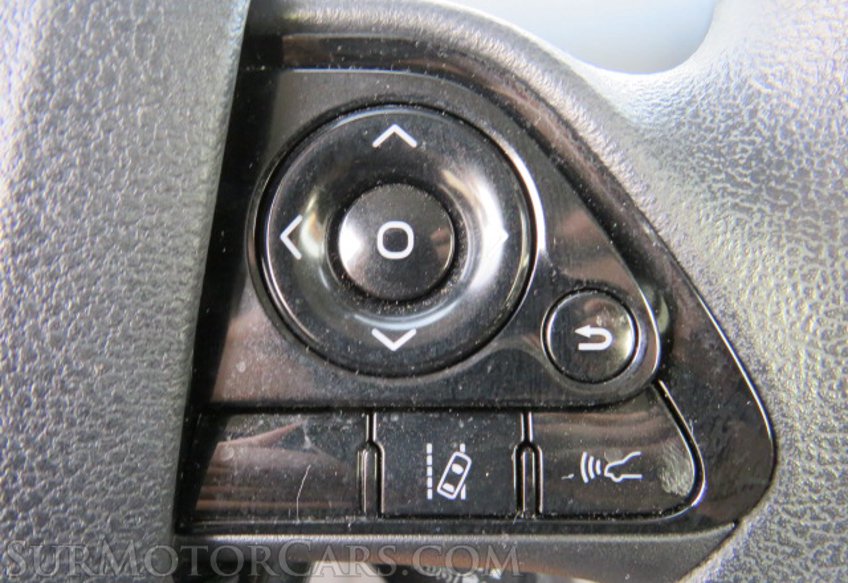 2022 Toyota Prius - Image 38