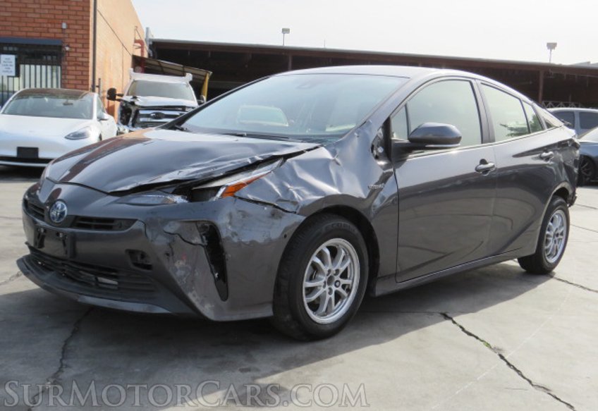 2022 Toyota Prius - Image 4