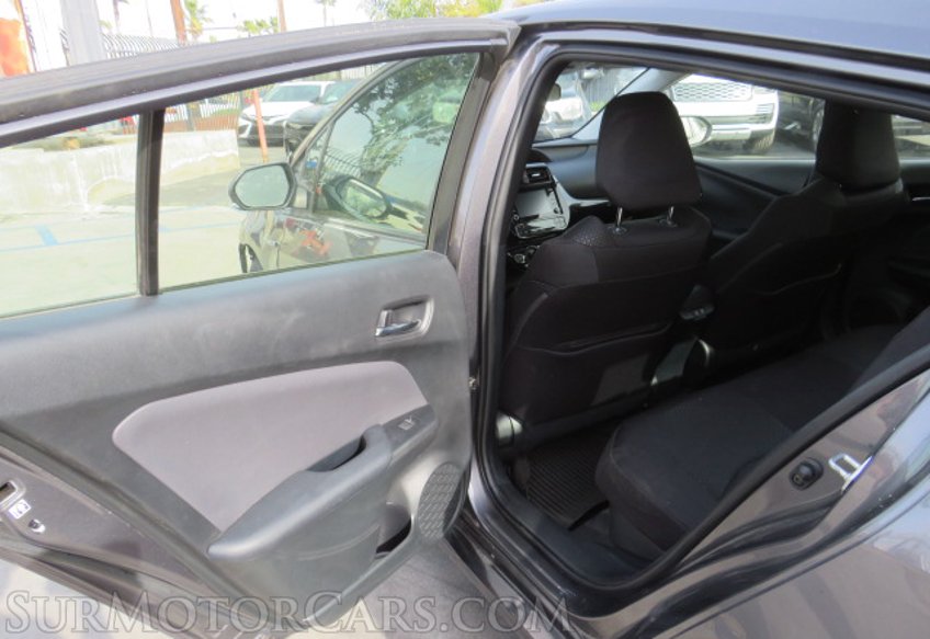 2022 Toyota Prius - Image 23