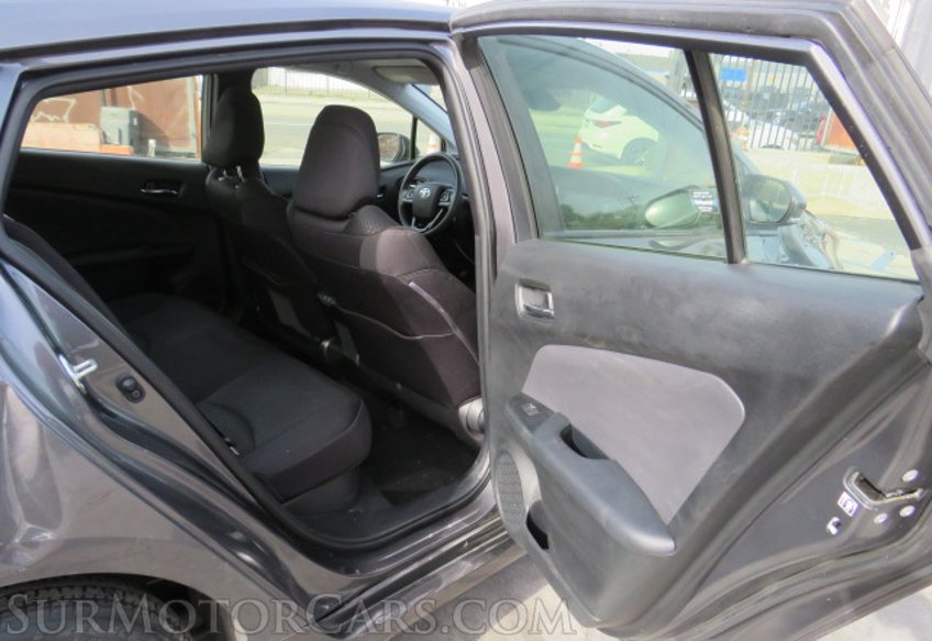 2022 Toyota Prius - Image 24