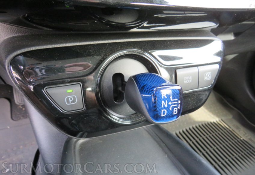 2022 Toyota Prius - Image 45