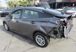 2022 Toyota Prius - Image 8