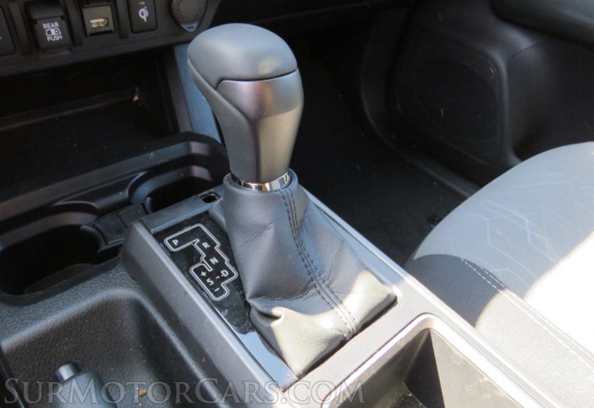 2022 Toyota Tacoma 4WD - Image 43