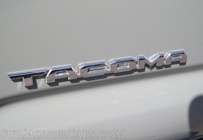 2022 Toyota Tacoma 4WD - Image 23