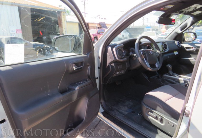 2022 Toyota Tacoma 4WD - Image 25