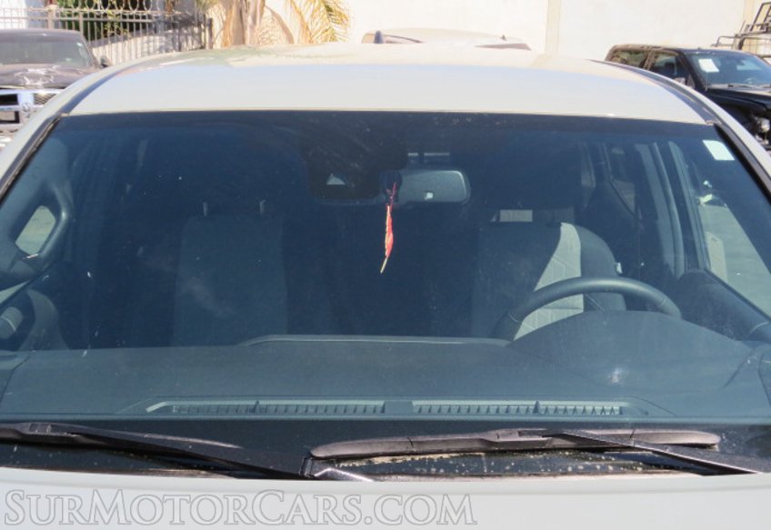 2022 Toyota Tacoma 4WD - Image 15