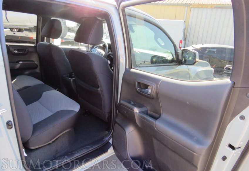 2022 Toyota Tacoma 4WD - Image 28