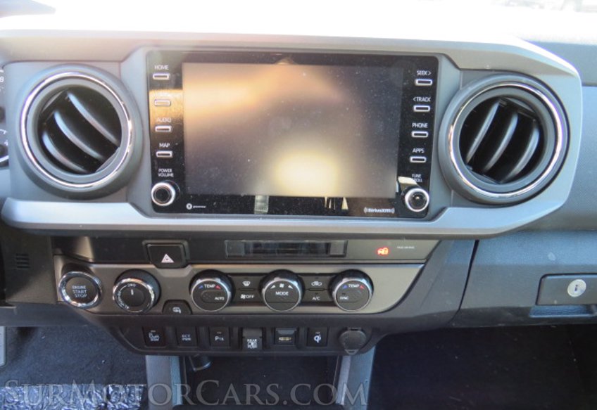 2022 Toyota Tacoma 4WD - Image 38