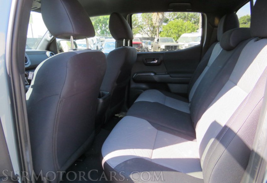 2022 Toyota Tacoma 4WD - Image 35