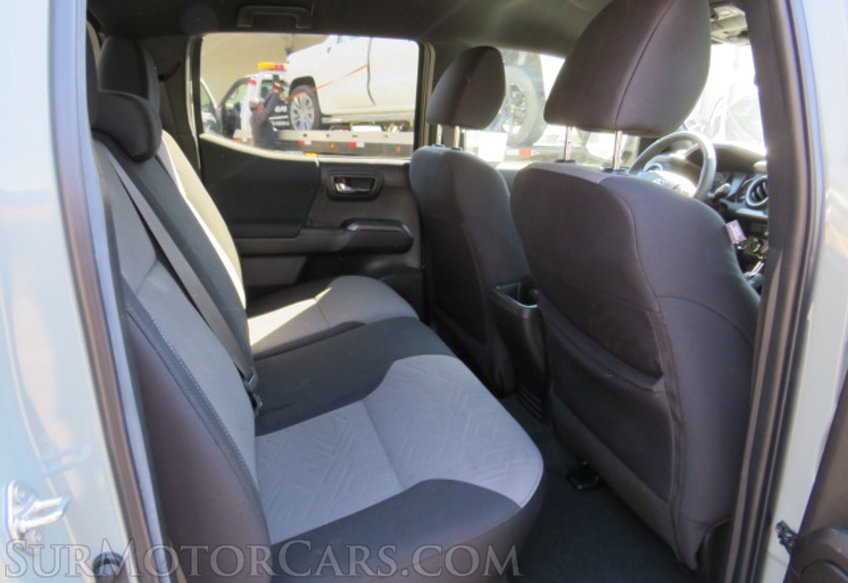 2022 Toyota Tacoma 4WD - Image 34