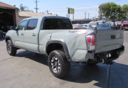 2022 Toyota Tacoma 4WD - Image 10