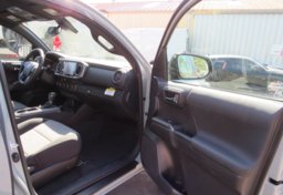 2022 Toyota Tacoma 4WD - Image 26