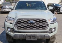 2022 Toyota Tacoma 4WD - Image 11