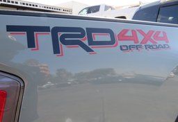 2022 Toyota Tacoma 4WD - Image 19