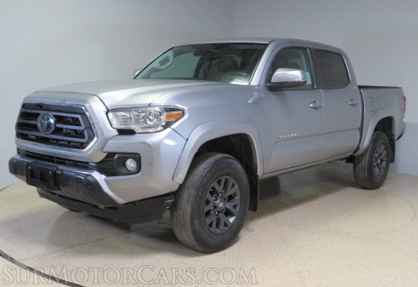 2021 Toyota Tacoma - Image 3