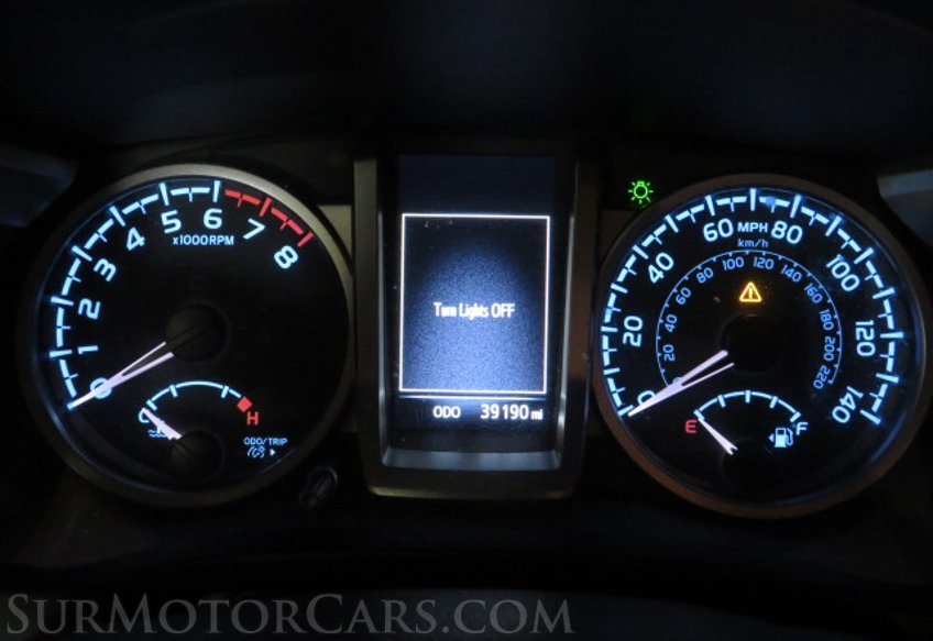 2021 Toyota Tacoma - Image 37