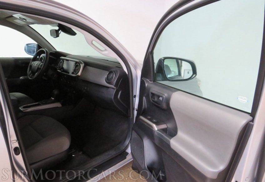 2021 Toyota Tacoma - Image 22