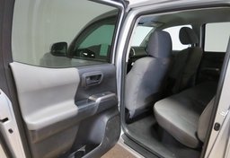 2021 Toyota Tacoma - Image 23