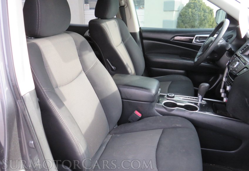 2019 Nissan Pathfinder - Image 24