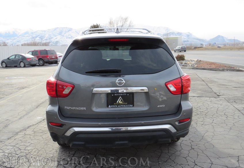 2019 Nissan Pathfinder - Image 11