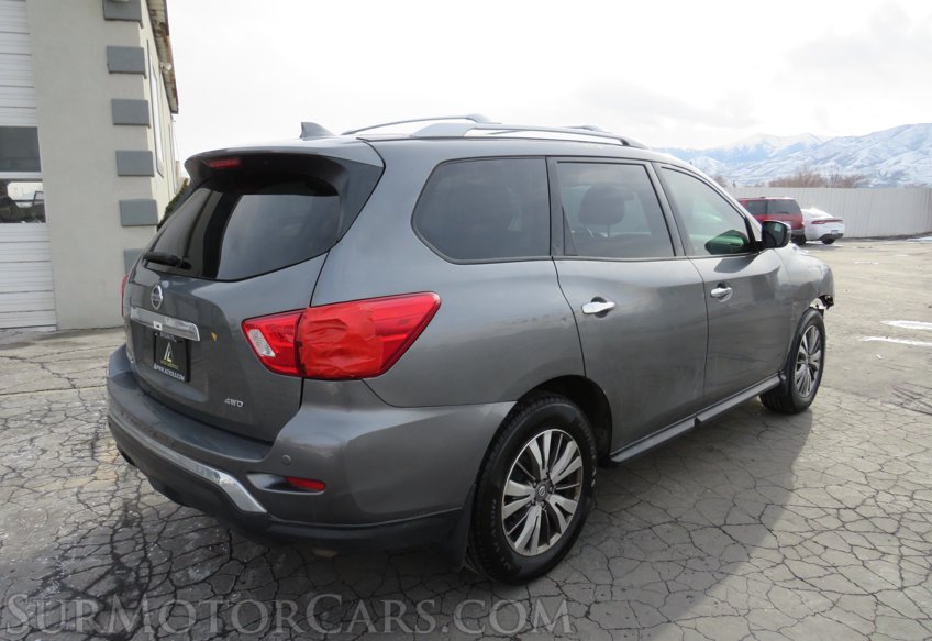 2019 Nissan Pathfinder - Image 7