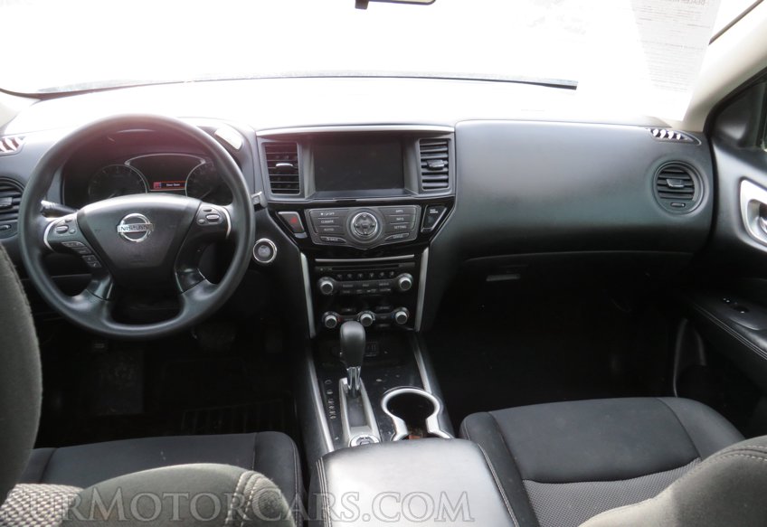 2019 Nissan Pathfinder - Image 22