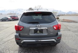 2019 Nissan Pathfinder - Image 11