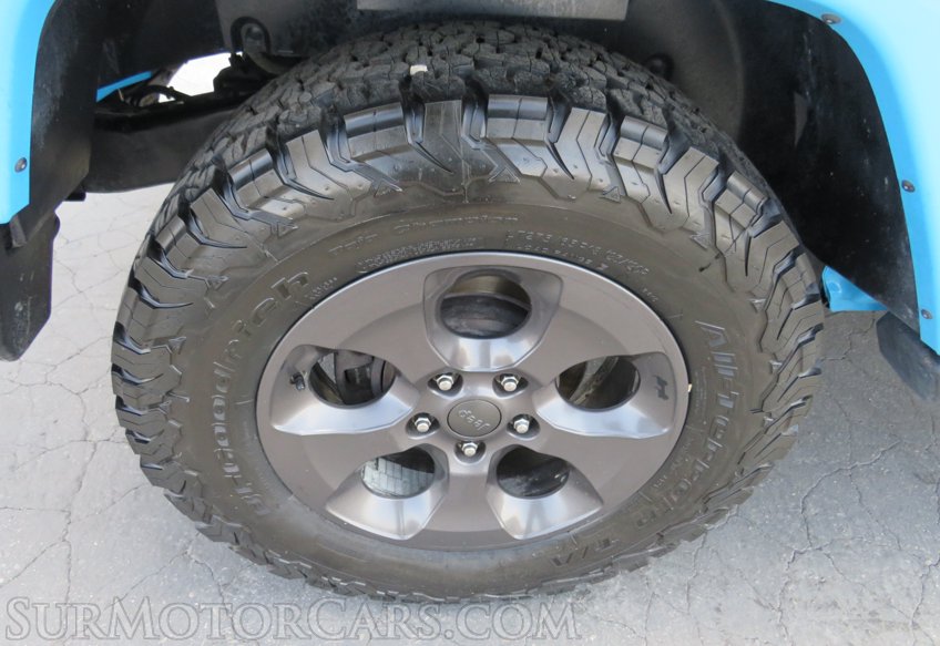 2017 Jeep Wrangler - Image 39