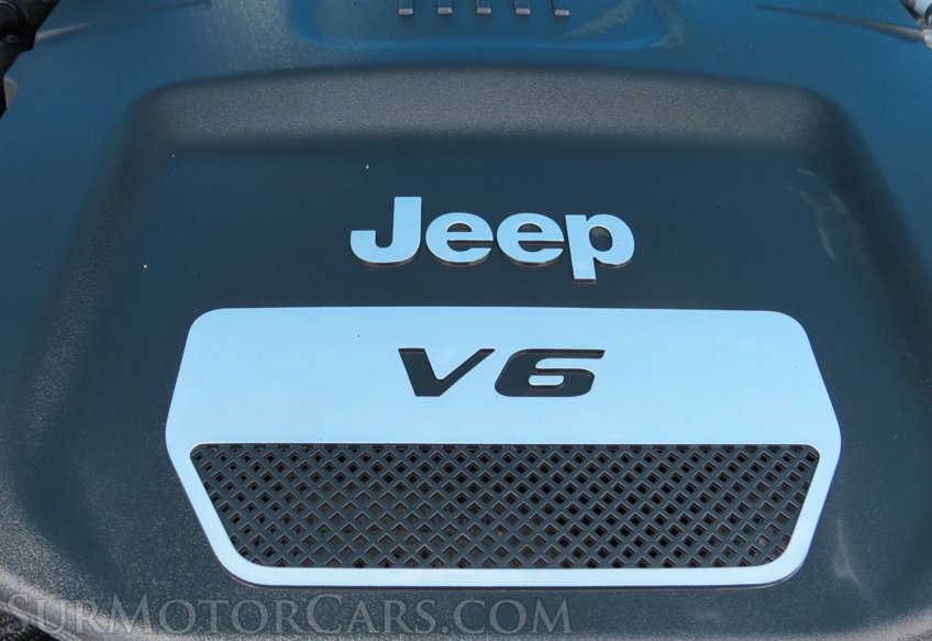 2017 Jeep Wrangler - Image 40