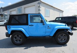 2017 Jeep Wrangler - Image 9