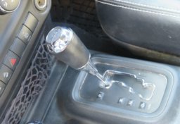 2017 Jeep Wrangler - Image 36