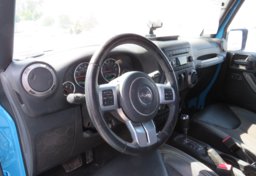 2017 Jeep Wrangler - Image 21