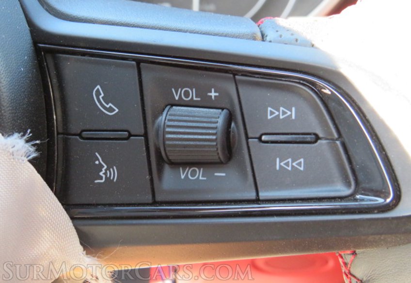 2020 Alfa Romeo Giulia - Image 38