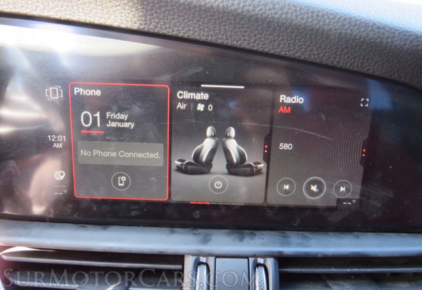 2020 Alfa Romeo Giulia - Image 39