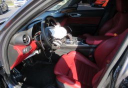 2020 Alfa Romeo Giulia - Image 24